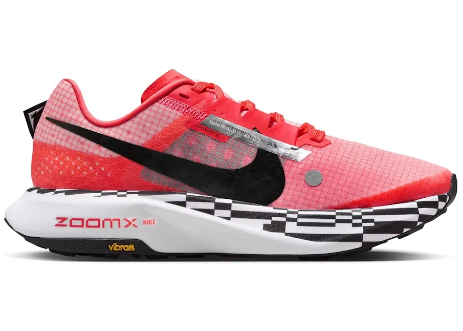Фото № 1 с приближением к товару «‎Nike ZoomX Ultrafly Trail»