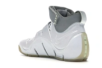 Фото № 6 с приближением к товару «‎Nike LeBron 4 White Chrome»