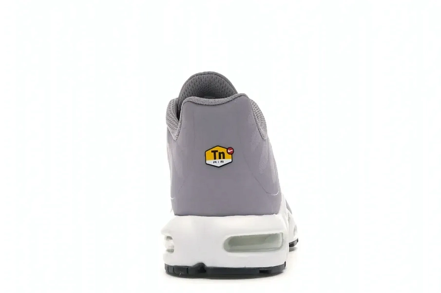 Фото № 4 с приближением к товару «‎Nike Air Max Plus Big Logo Wolf Grey»