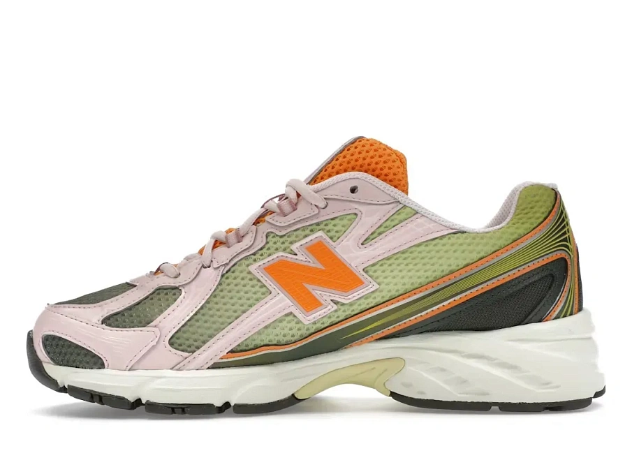 Фото № 3 с приближением к товару «‎New Balance 740»