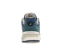 Фото № 4 с приближением к товару «‎New Balance 990v3»