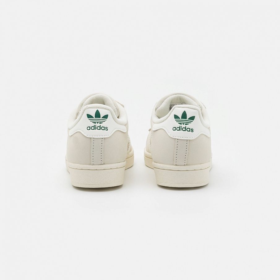 Фото № 3 с приближением к товару «‎Adidas Superstar »