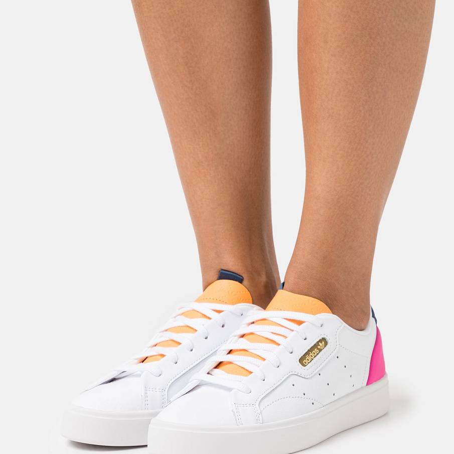 Фото № 2 с приближением к товару «‎Adidas Sleek »
