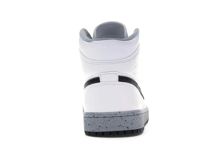 Фото № 4 с приближением к товару «‎Jordan 1 Mid White Cement»