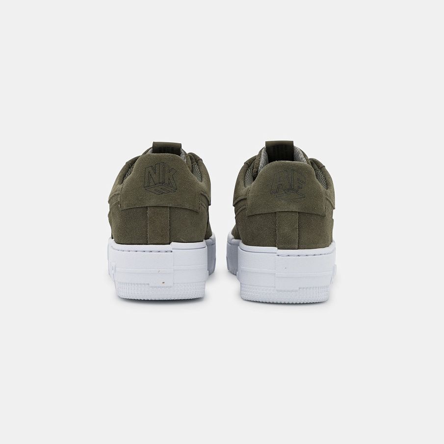 Фото № 4 с приближением к товару «‎Nike Af1 Pixel »