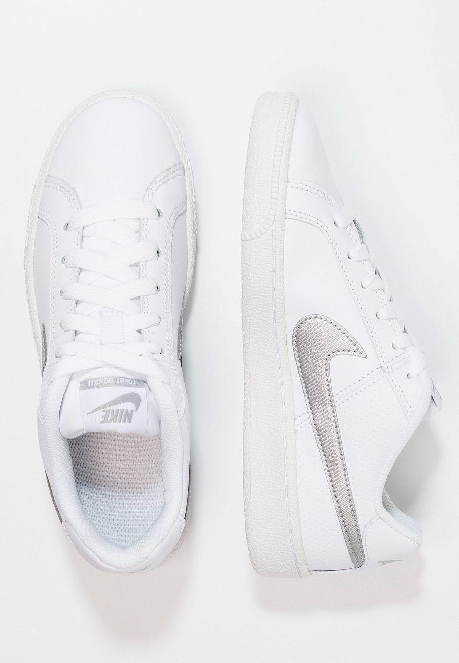 Фото № 2 с приближением к товару «‎Nike Court Royale »
