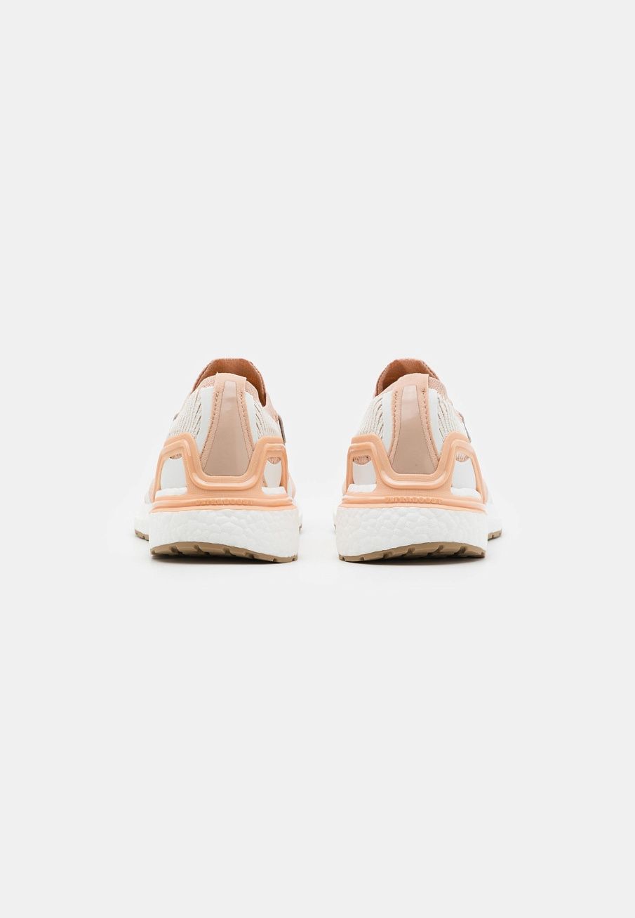 Фото № 3 с приближением к товару «‎Adidas Asmc Ultraboost »