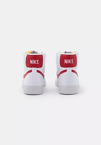 Фото № 2 с приближением к товару «‎BLAZER MID '77 NEXT NATURE»