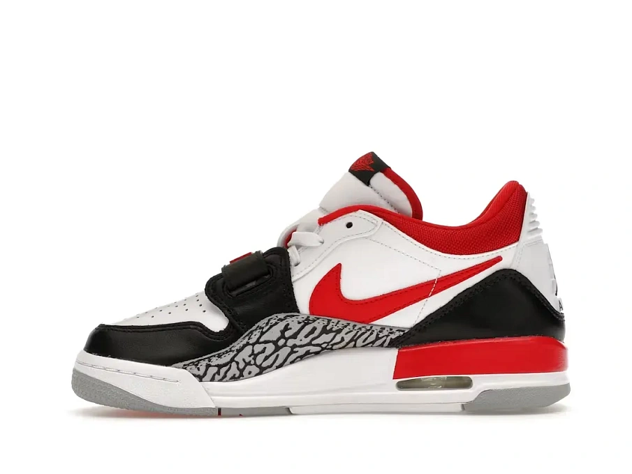 Фото № 3 с приближением к товару «‎Jordan Legacy 312 Low»