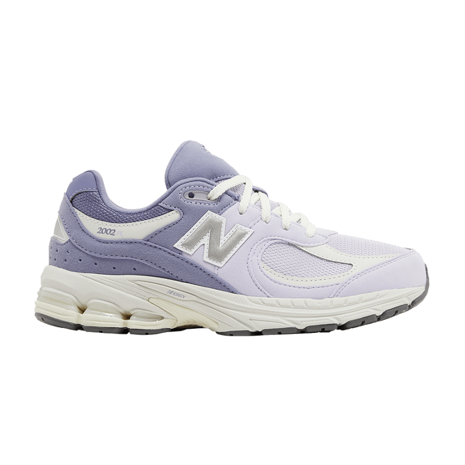 Фото № 1 с приближением к товару «‎New Balance 2002R Big Kid Astral Purple»