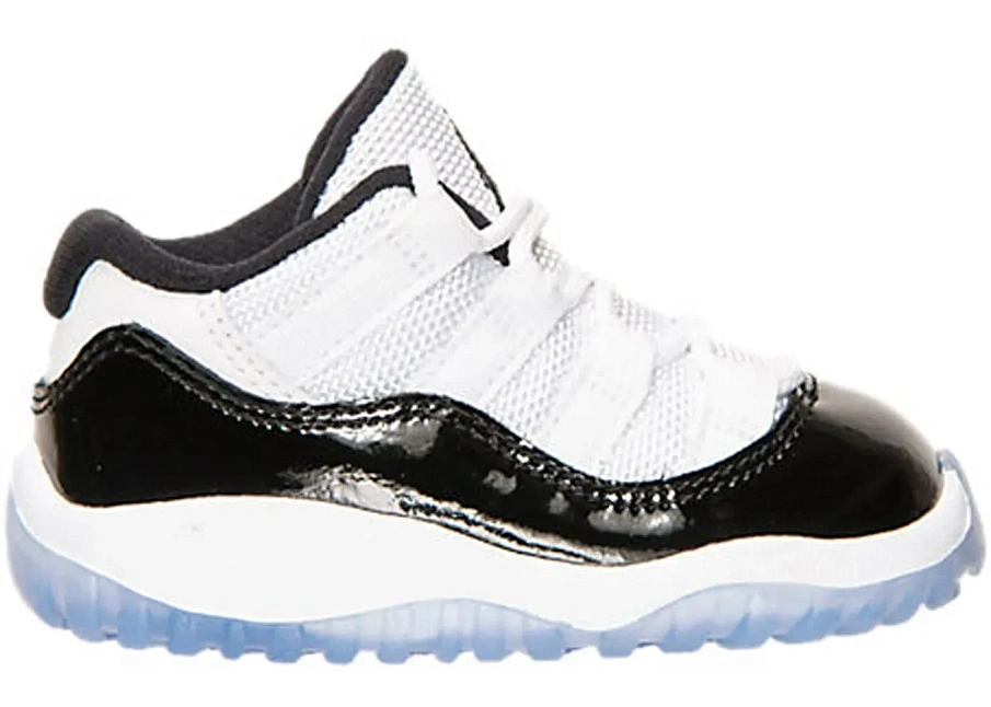 Фото № 1 с приближением к товару «‎Jordan 11 Retro Low»
