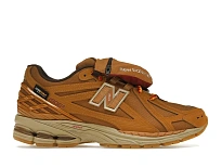 Фото № 1 с приближением к товару «‎New Balance 1906R»