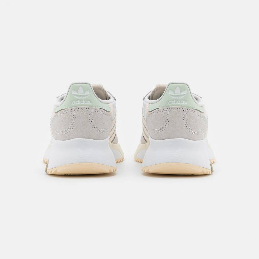 Фото № 5 с приближением к товару «‎Adidas Retropy F2 »