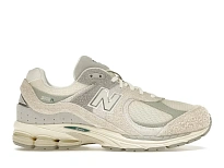 Фото № 1 с приближением к товару «‎New Balance 2002R»