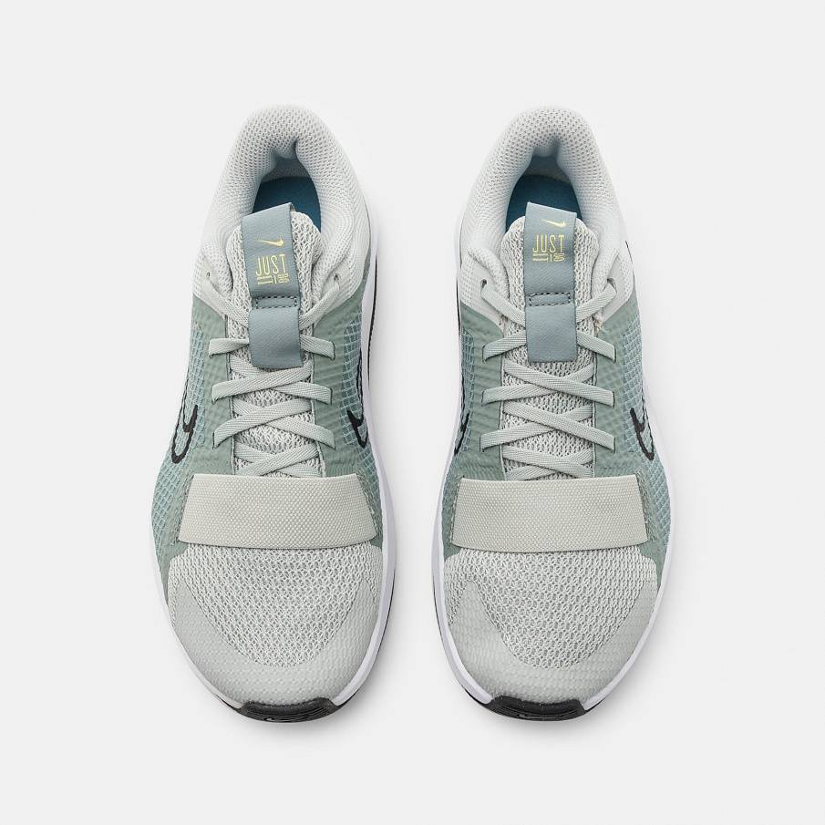 Фото № 4 с приближением к товару «‎Nike MC Trainer 2»