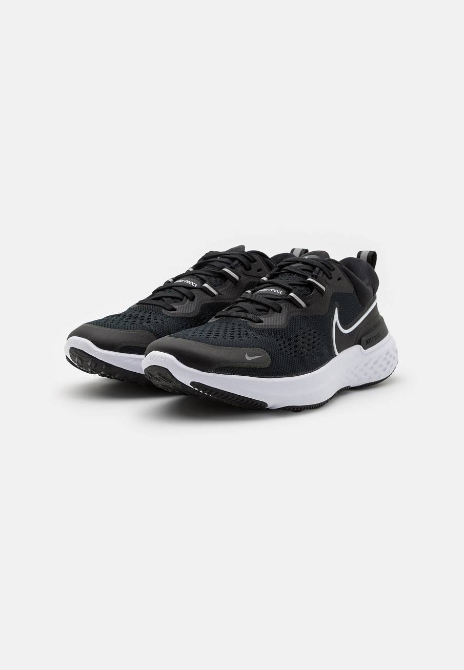 Фото № 2 с приближением к товару «‎Nike React Miler 2»