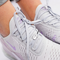 Фото № 3 с приближением к товару «‎Nike Air Max 270 Essential»