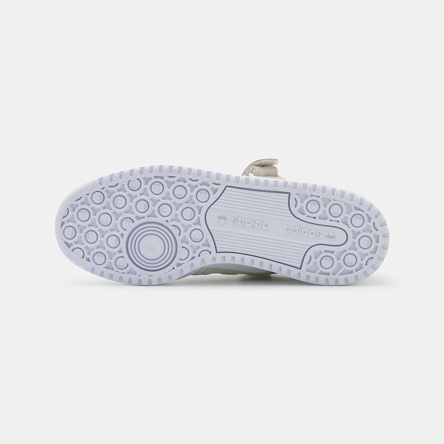 Фото № 5 с приближением к товару «‎Adidas Forum »