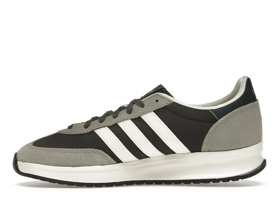 Фото № 3 с приближением к товару «‎adidas Run 72»