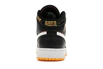 Фото № 4 с приближением к товару «‎Jordan 1 Mid Black Laser Orange Bright Melon »