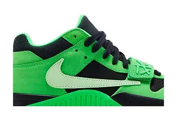Travis Scott x Air Jordan Jordan Jumpman Jack TR Green Spark - 3