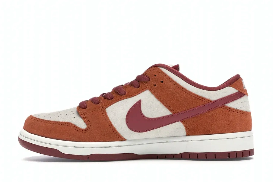 Фото № 3 с приближением к товару «‎Nike SB Dunk Low Pro Dark Russet Cedar»