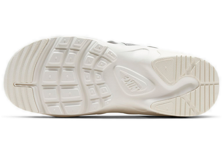 Фото № 4 с приближением к товару «‎Nike Wmns Canyon Sandal 'Metallic Silver'»
