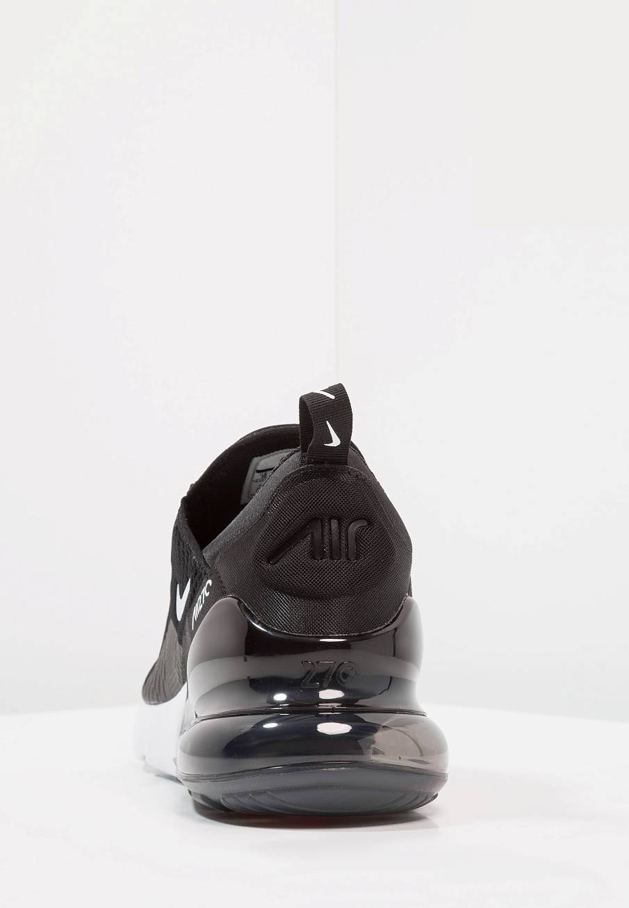 Фото № 2 с приближением к товару «‎Nike Air Max 270 »