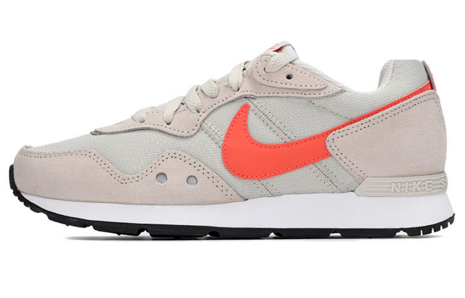 Фото № 1 с приближением к товару «‎Nike Venture Runner GreyWhite Wmns»