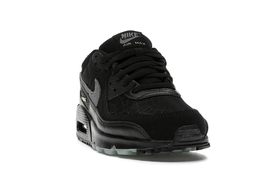 Фото № 3 с приближением к товару «‎Nike Air Max 90 Halloween (2020)»