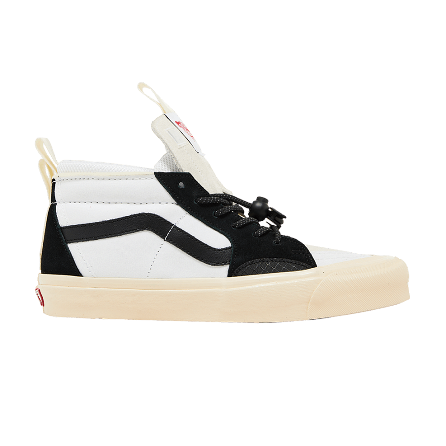Фото № 1 с приближением к товару «‎Advisory Board Crystals x Vans Sk8-Hi EXT Black White»