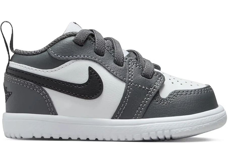 Фото № 1 с приближением к товару «‎Jordan 1 Low ALT»