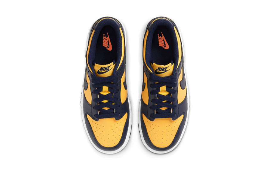 Фото № 4 с приближением к товару «‎Nike Dunk Low Michigan»