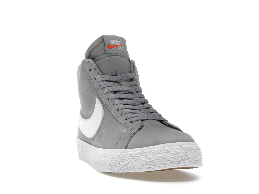 Фото № 4 с приближением к товару «‎Nike SB Blazer Mid Wolf Grey»