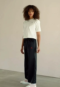 Фото № 2 с приближением к товару «‎WMNS JORDAN SERIES ES»