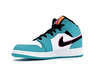 Фото № 4 с приближением к товару «‎Jordan 1 Mid South Beach »