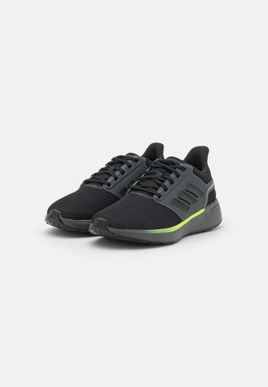 Фото № 2 с приближением к товару «‎Adidas Eq19 Winter»