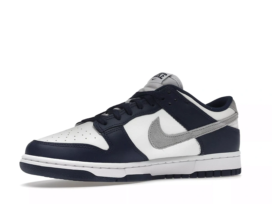 Фото № 5 с приближением к товару «‎Nike Dunk Low Summit White Midnight Navy»