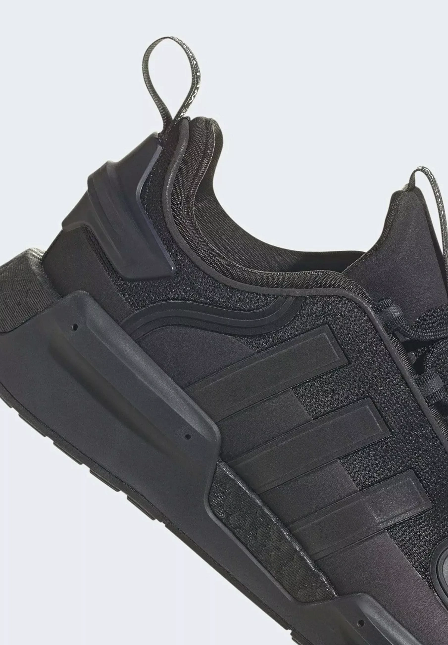 Фото № 3 с приближением к товару «‎NMD_V3 UNISEX»