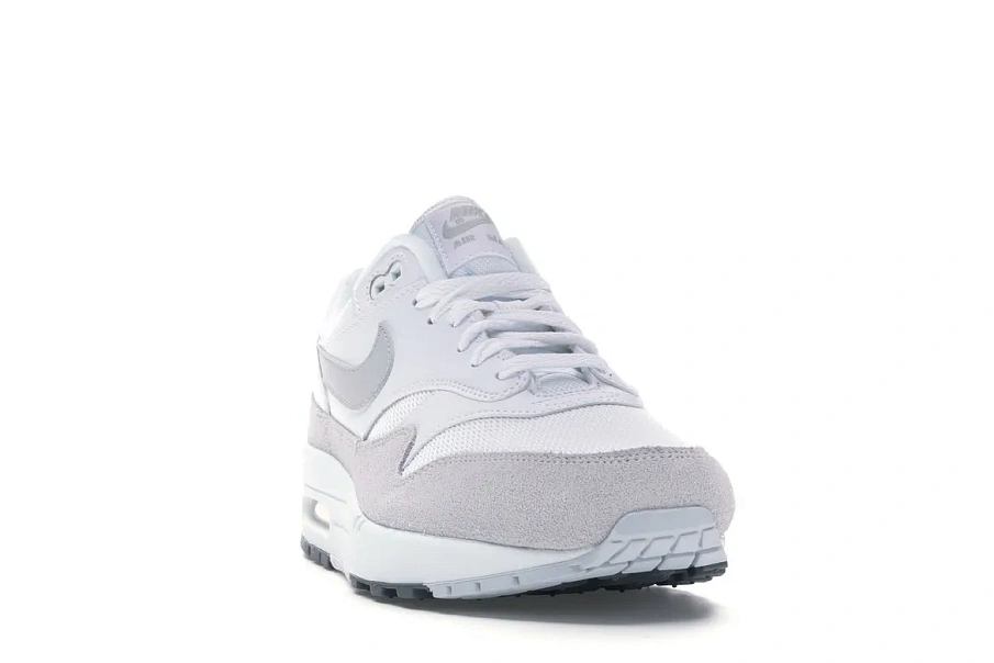 Фото № 4 с приближением к товару «‎Nike Air Max 1 White Pure Platinum»