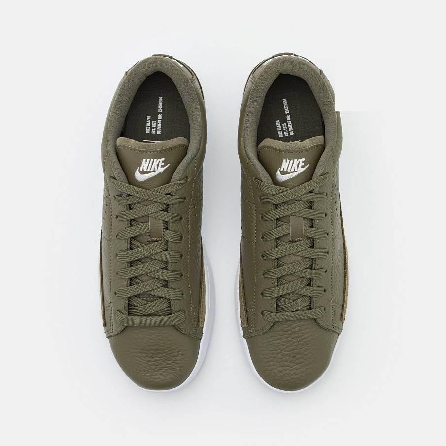 Фото № 4 с приближением к товару «‎Nike Blazer »