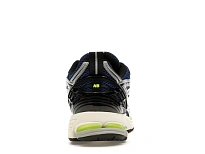 Фото № 4 с приближением к товару «‎New Balance 1906R»