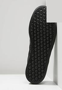 Фото № 5 с приближением к товару «‎Adidas 3mc »