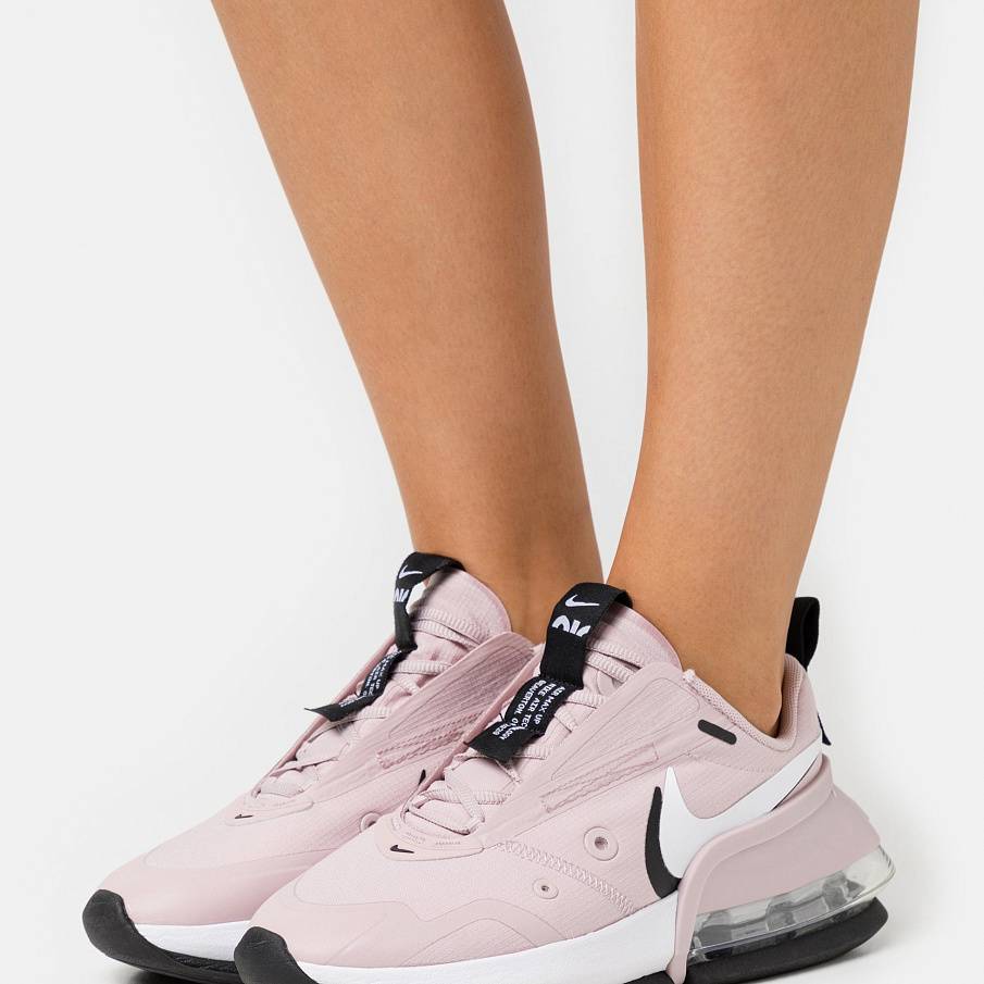 Фото № 2 с приближением к товару «‎Nike Air Max UP »