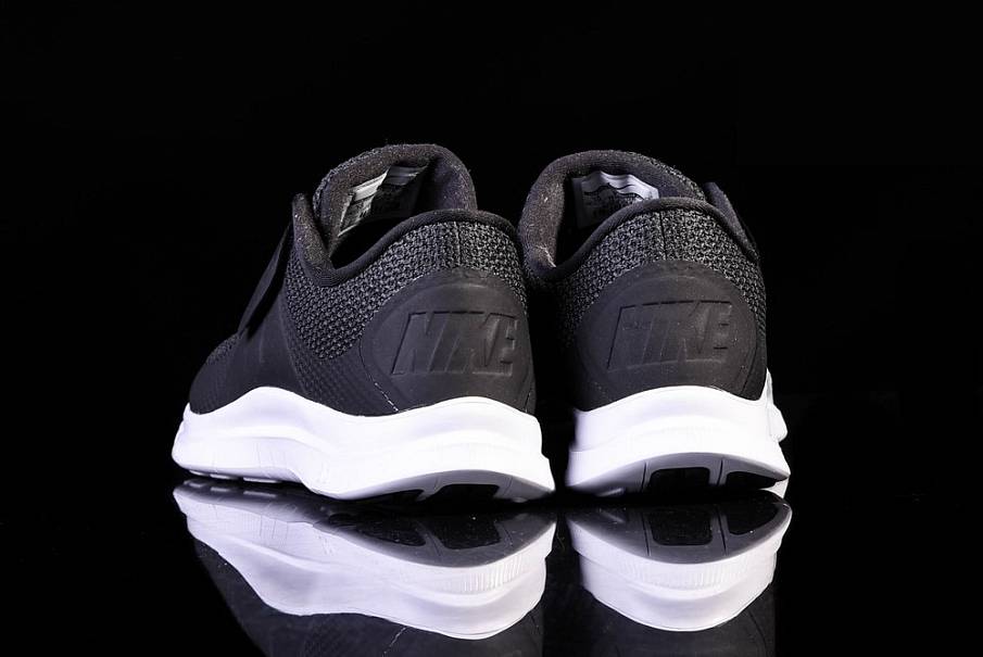 Фото № 2 с приближением к товару «‎Nike Free Socfly Vapor»
