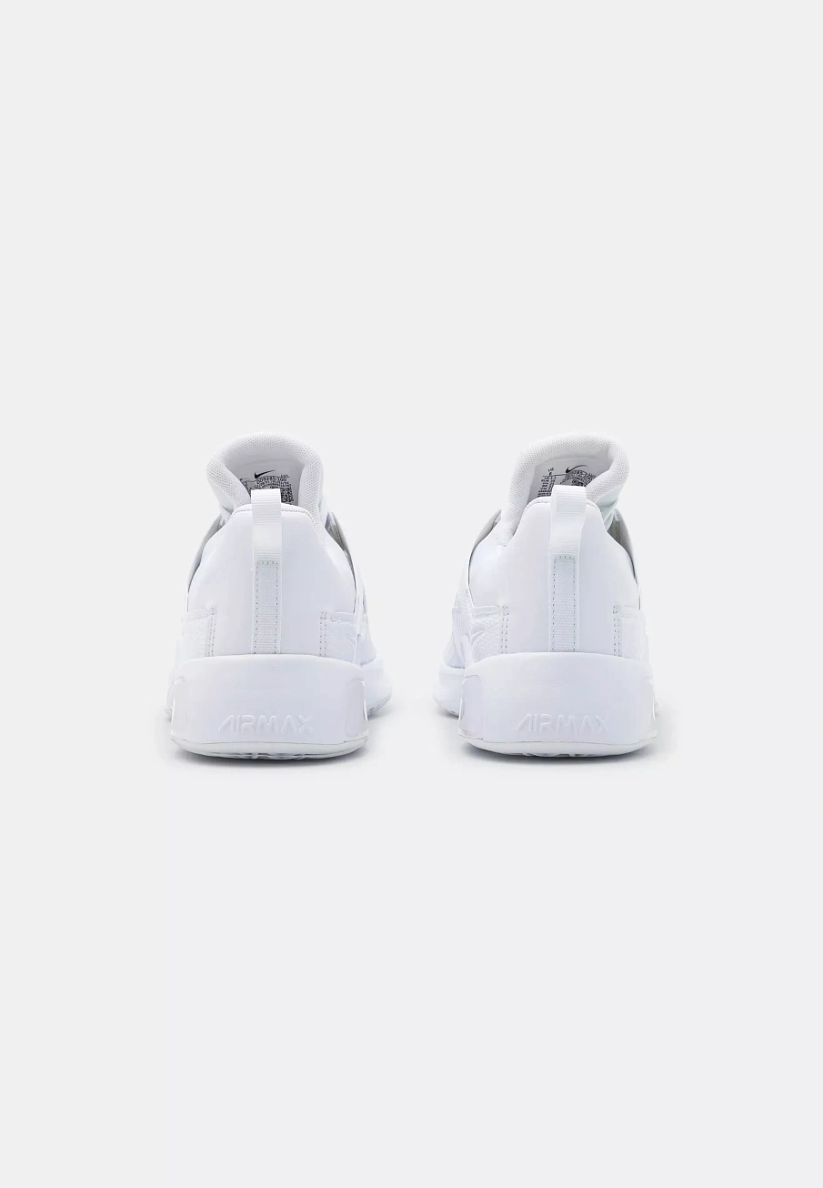 Фото № 3 с приближением к товару «‎AIR MAX BELLA TR 5»