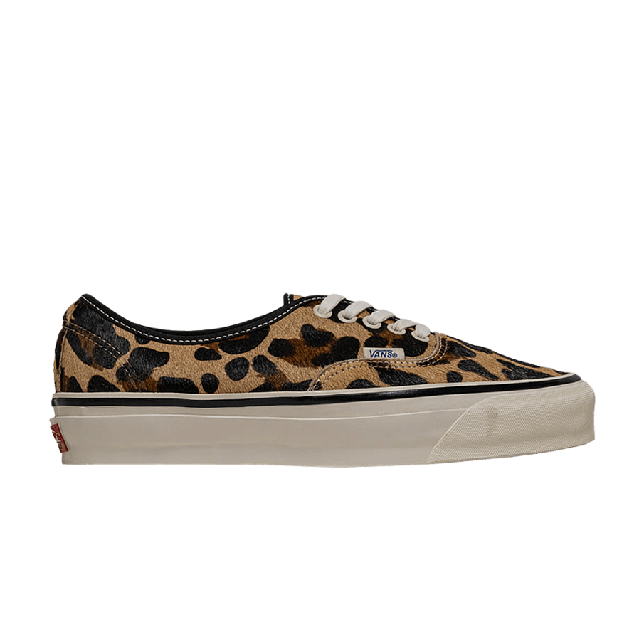 Фото № 1 с приближением к товару «‎Vans Lx Authentic 44 Pony Hair Marshmallow Leopard»
