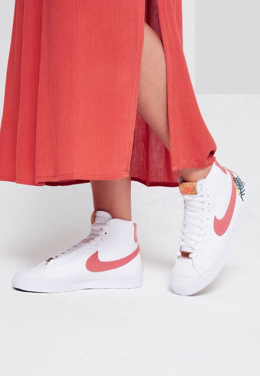 Фото № 1 с приближением к товару «‎Nike Blazer ’77 »