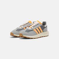 Фото № 4 с приближением к товару «‎Adidas Retropy E5 »