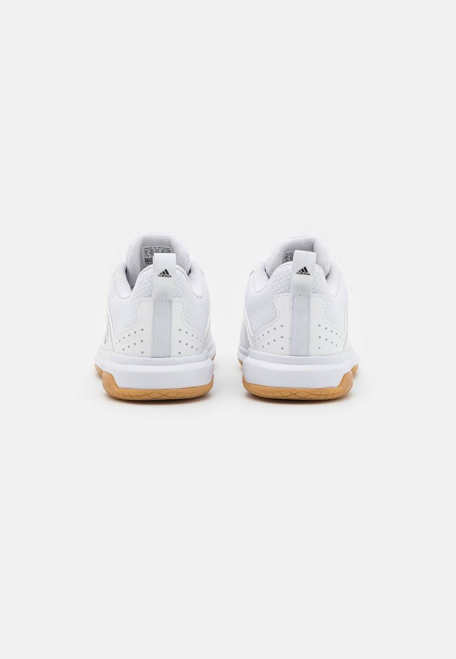 Фото № 3 с приближением к товару «‎Adidas Ligra 7»